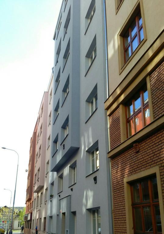 Prague 7Days Apartments - Free Parking Buitenkant foto